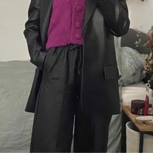 👽 Zara Waxed Effect Faux Leather Pants +FREE GIFT! - Picture 2 of 7